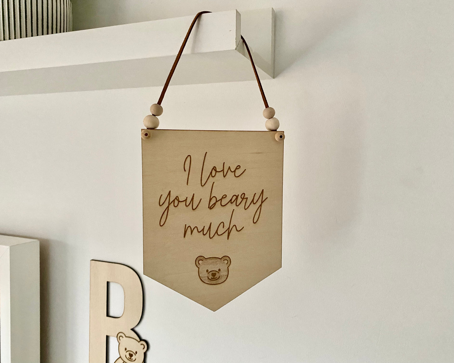 Wooden I Love You Bear Pennant Flag - 2 for £10 (15cm)